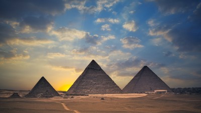اهرام ثلاثه-مصر